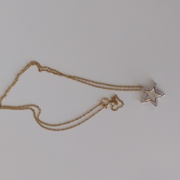 Genuine Diamond Star Necklace 10K Yellow Gold - Picture 7 of 14